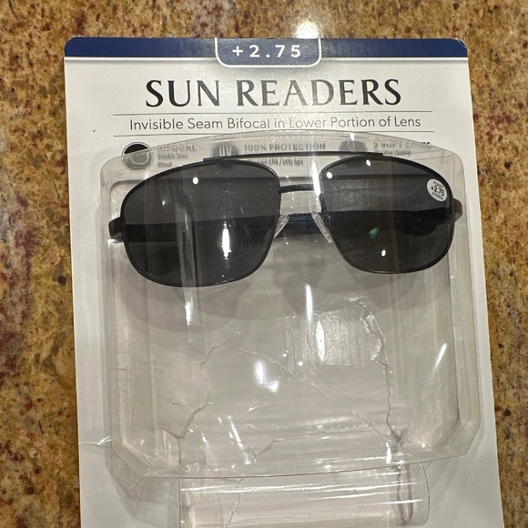 NEW SUN READERS INVISIBLE SEAM BIFOCAL WITH +2.75 STRENGTH - Picture 1 of 3